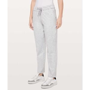 Lululemon On The Fly Pant 27" Wee Are From Space Nimbus Battleship Size 2